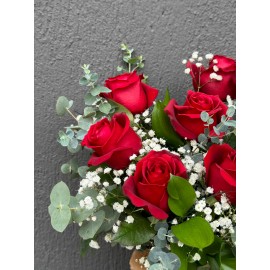 PAŞABAHÇE VAZODA 7'LI KIRMIZI GÜL VE AYICIK